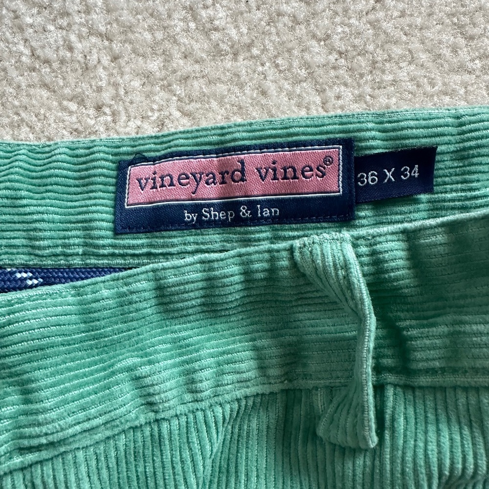 Vineyard Vines